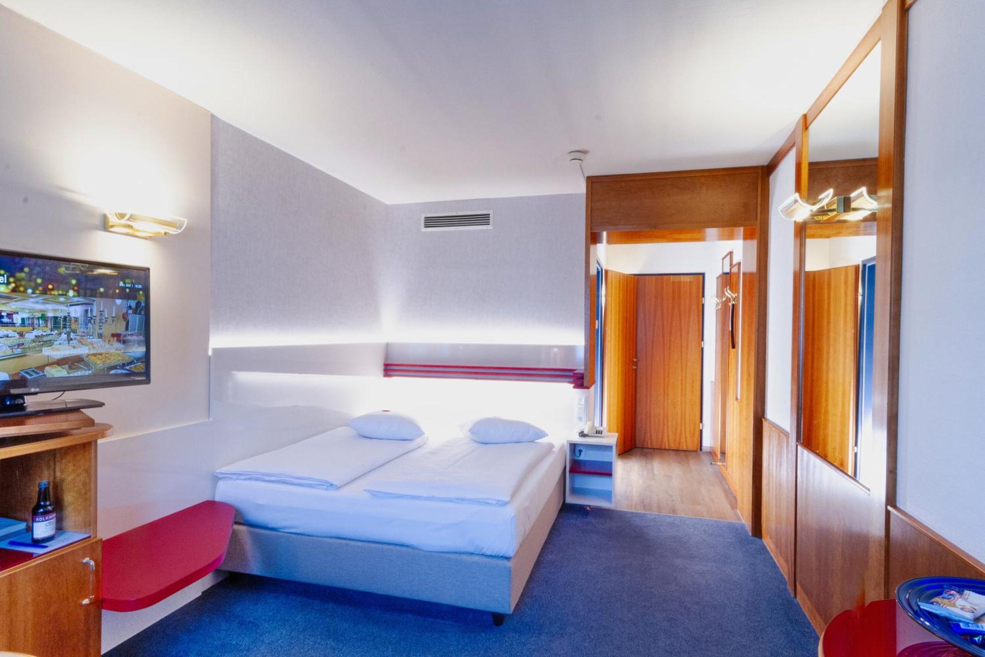 Vienna Sporthotel Bagian luar foto